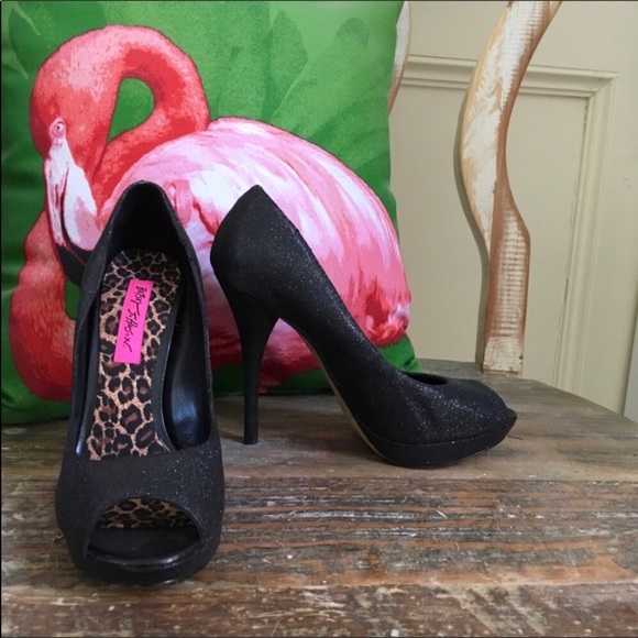 Betsey Johnson Stiletto - Picture 4 of 4